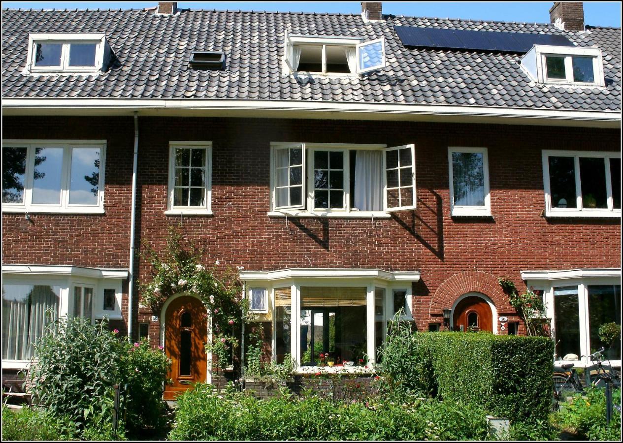 Bed & Breakfast Tegenover De Molen Haarlem Exterior photo